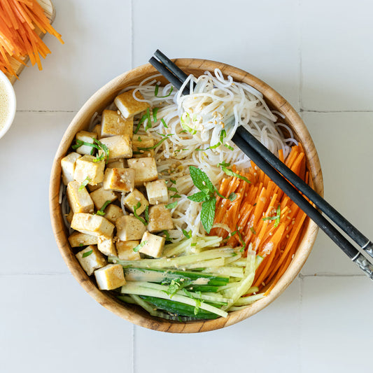 Salade_thai_legumes_sauce_cacahuete